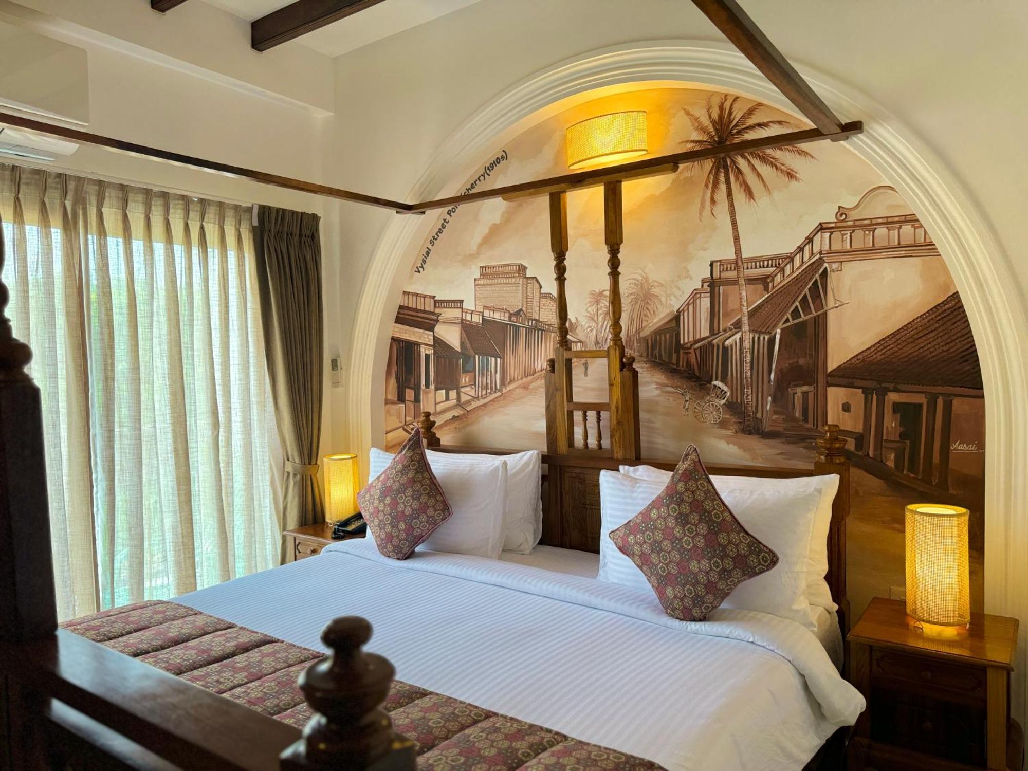 La Plage Seaview Suites Pondicherry Exterior foto