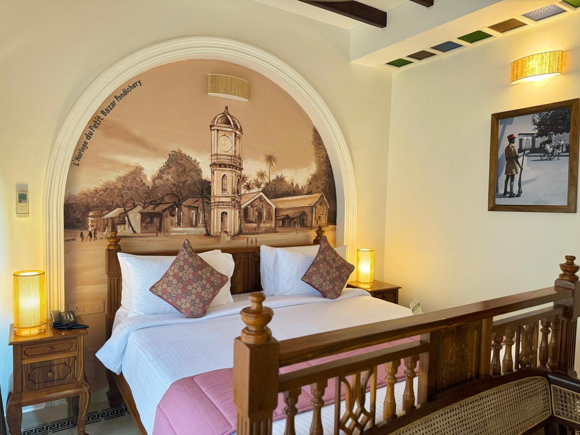 La Plage Seaview Suites Pondicherry Exterior foto